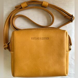 Portland Leather Goods Mesa Crossbody Bag in Sunflower